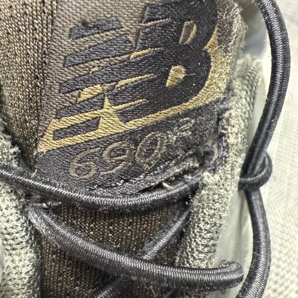 New Balance 690v2 Mens Size 11.5 Gray All Terrain Running Shoes Mesh - Picture 4 of 8